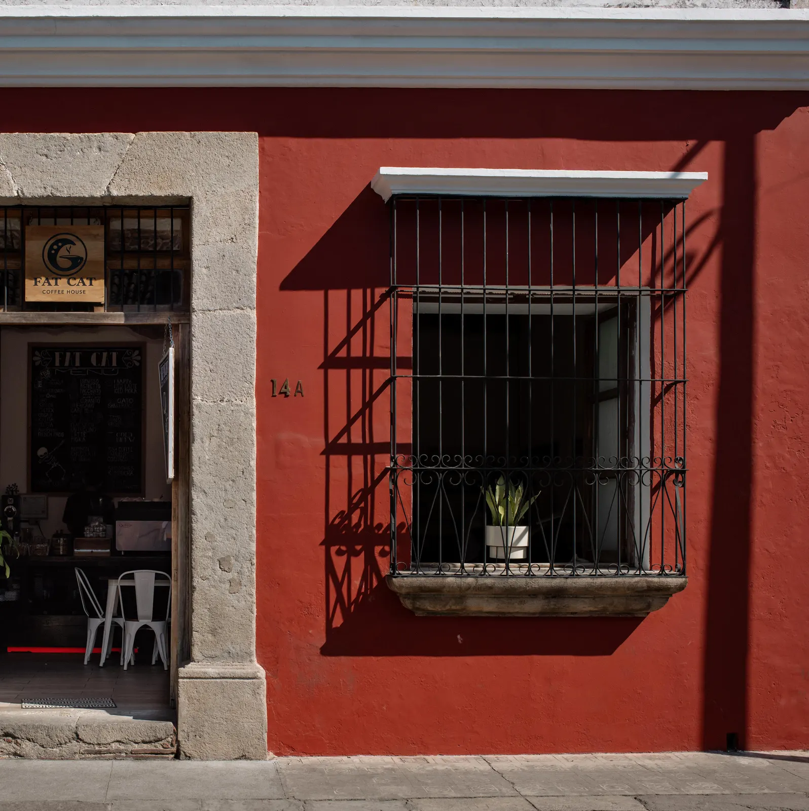 Fat Cat Coffee House in Antigua Guatemala, Guatemala